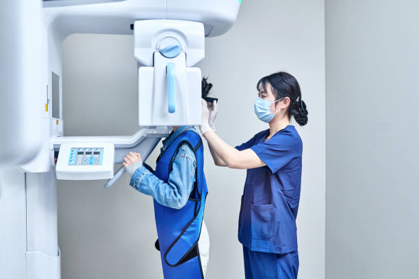 Best Emergency Gum Treatment in Long Beach, IN